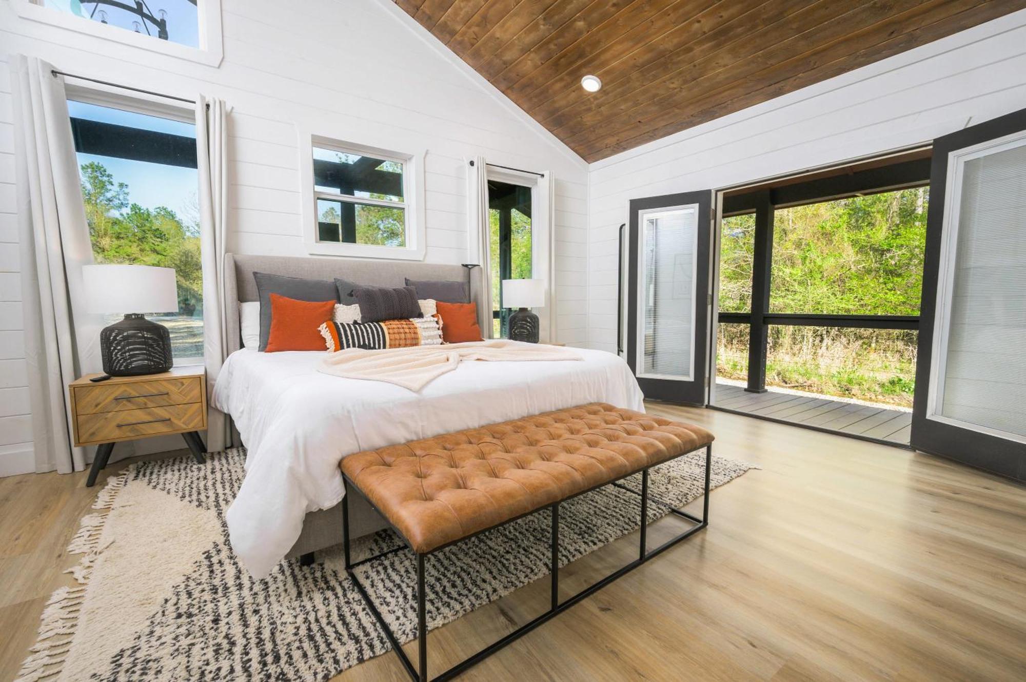 New Farmhouse-Chic Cabin With Hot Tub & Firepit Broken Bow Extérieur photo