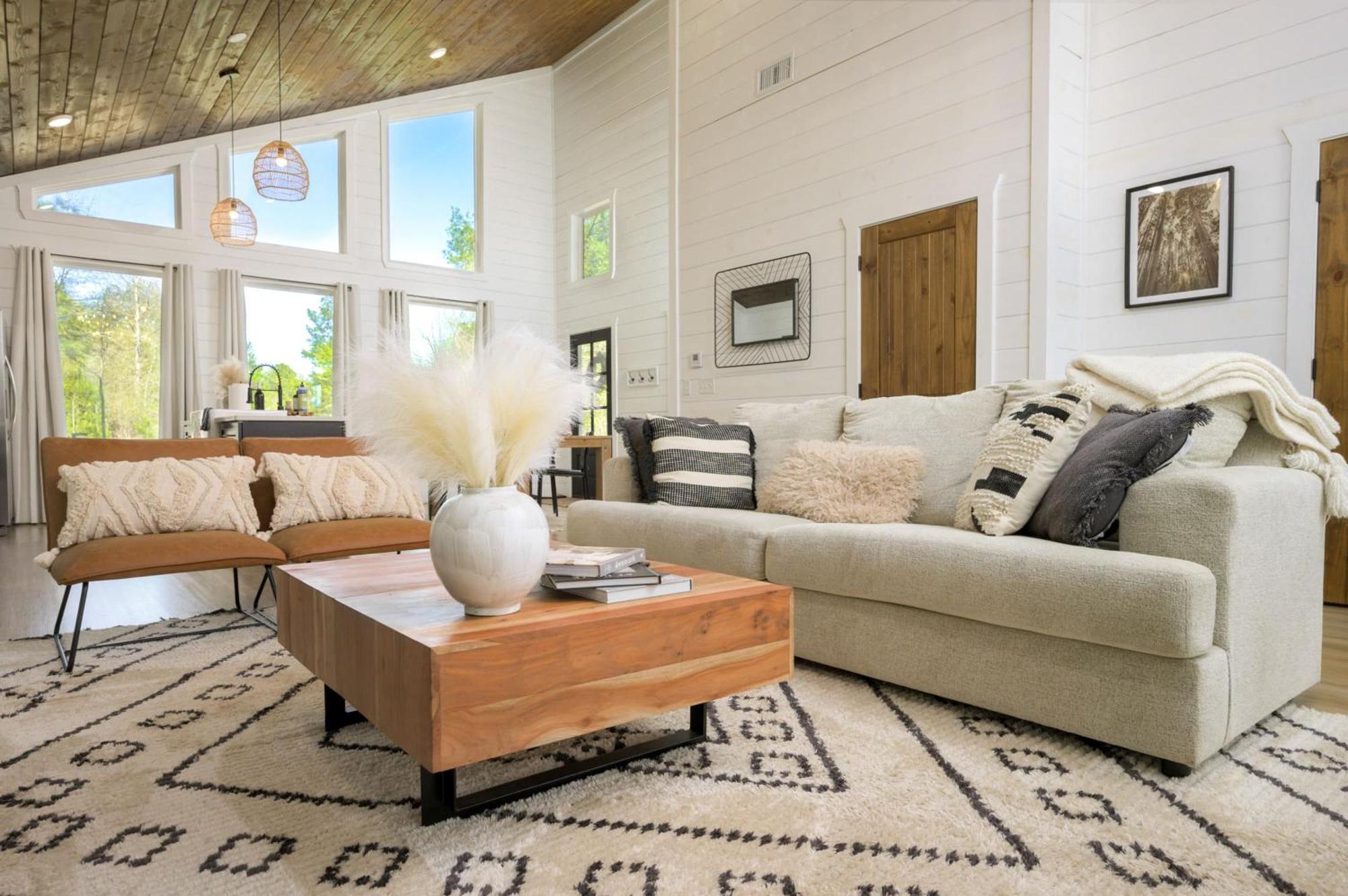 New Farmhouse-Chic Cabin With Hot Tub & Firepit Broken Bow Extérieur photo
